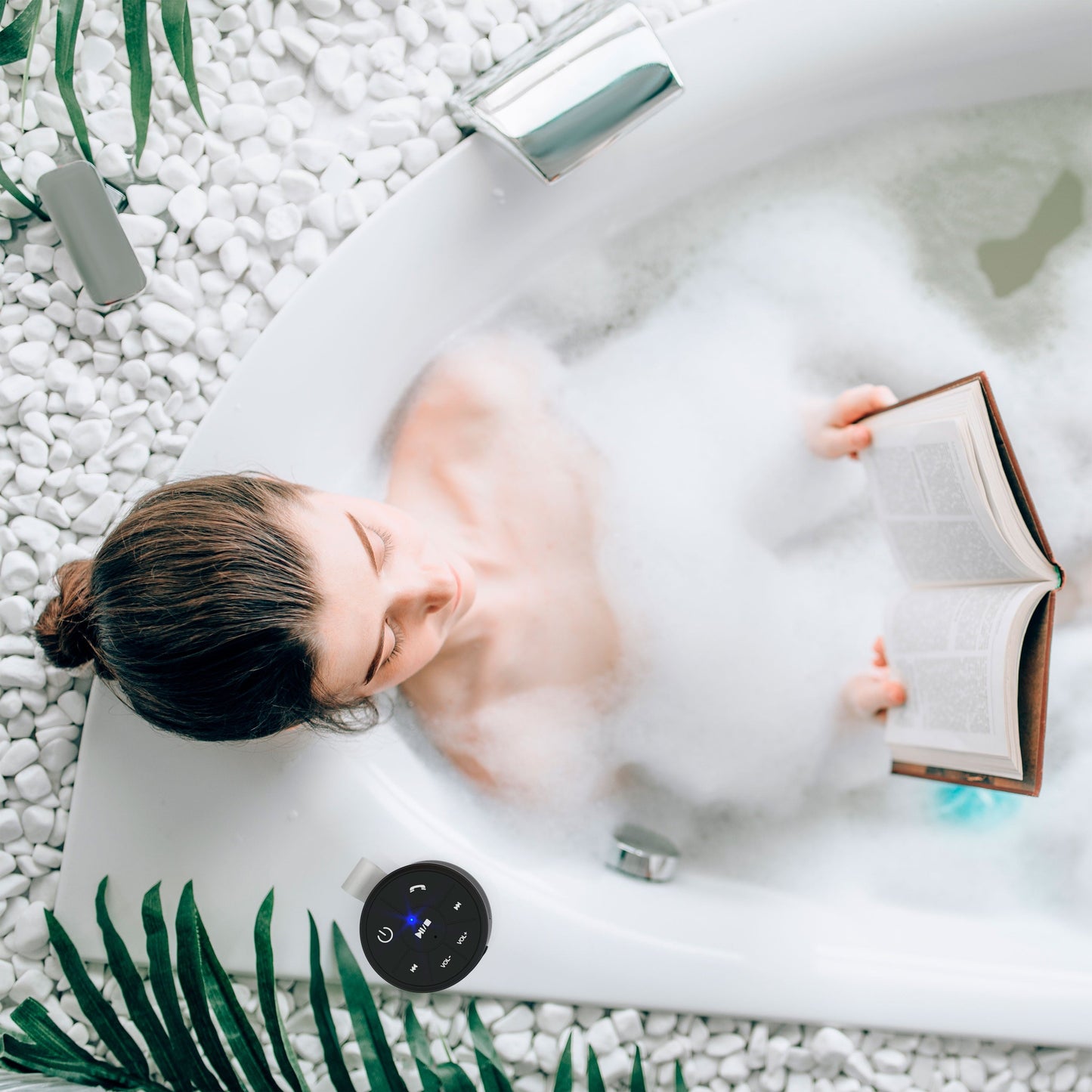 Portable Water Resistant Black Bluetooth Speaker - Treasure Mementos