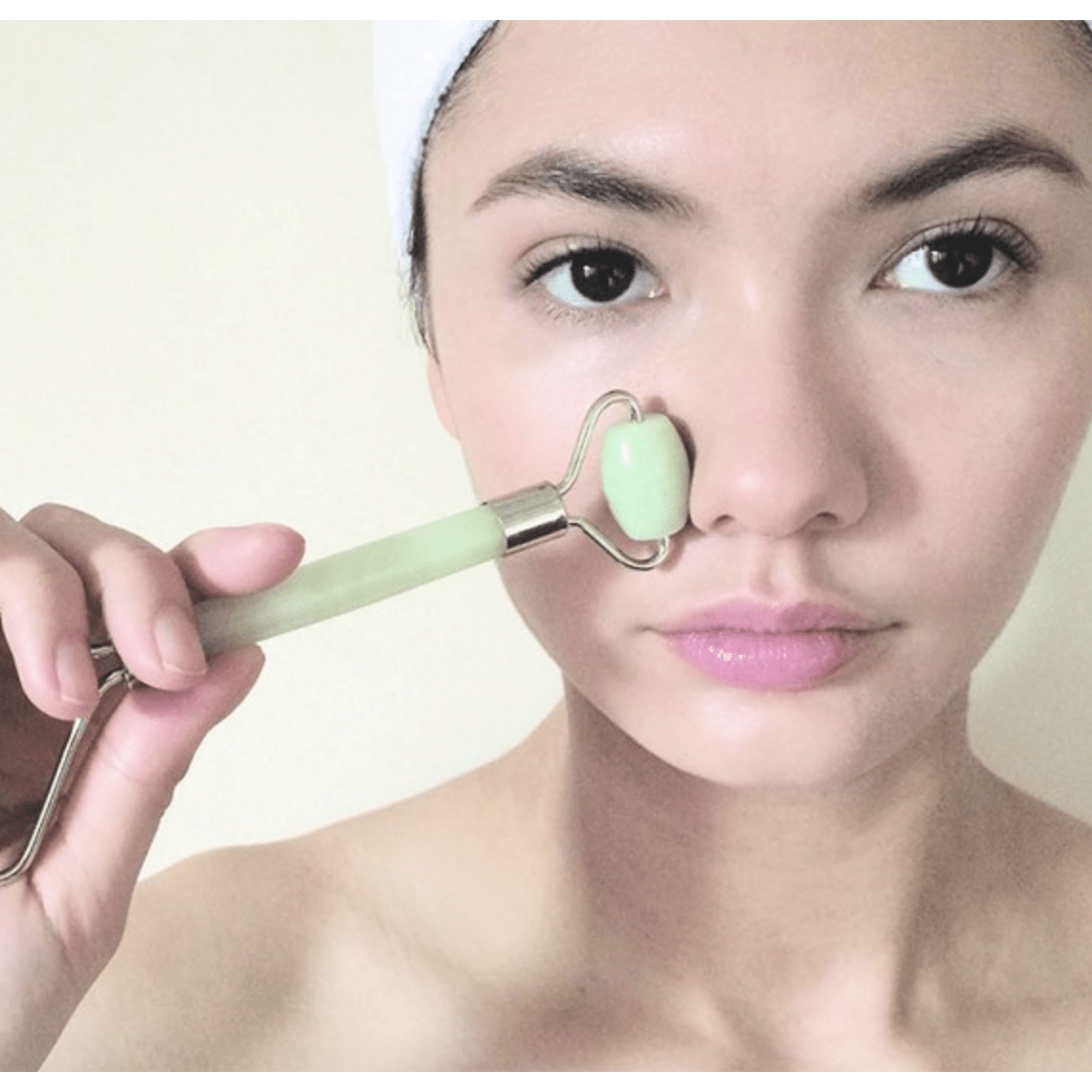 Double Head Jade Face Roller - Treasure Mementos